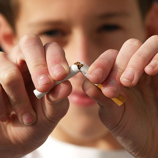 SMOKING VERSUS TEETH