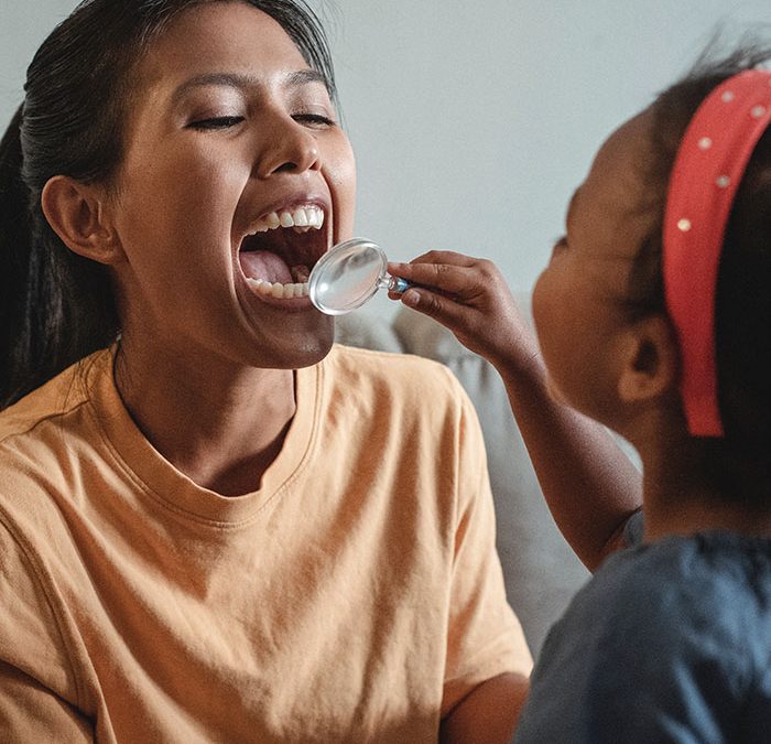 Tips for Teaching Kids Effective Flossing