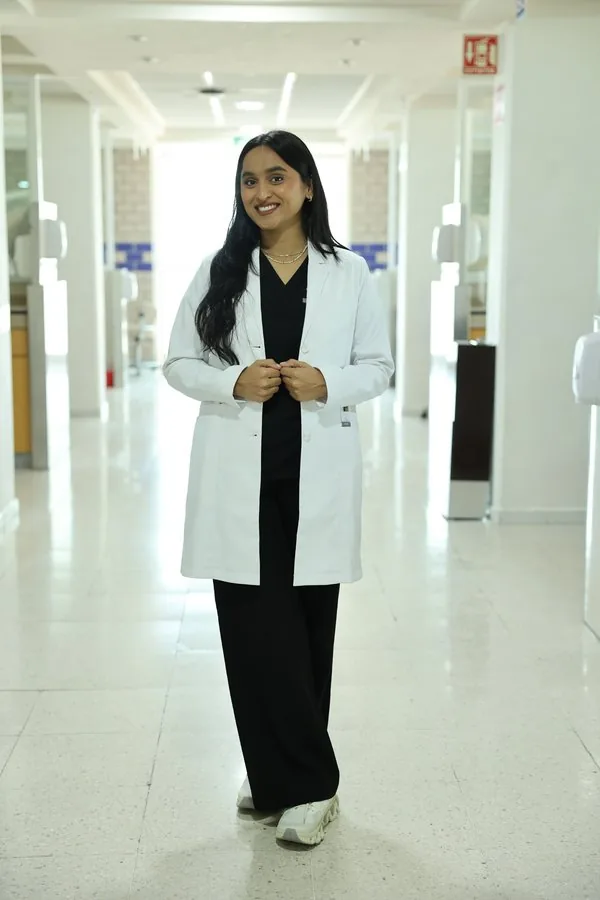 Dr. Akashpreet Kaur, DDS at Willow Dental Group